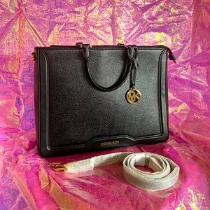 Michael Kors Jessie Zip-Top Tote